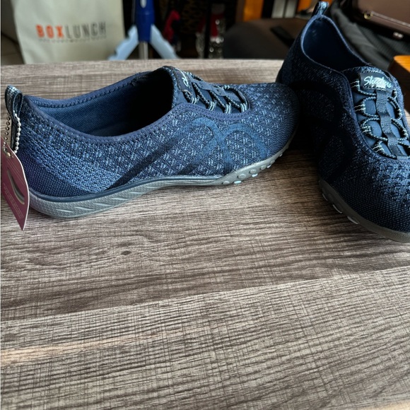 Sketchers-BreatheEasy-Fortune Easy - Picture 5 of 7